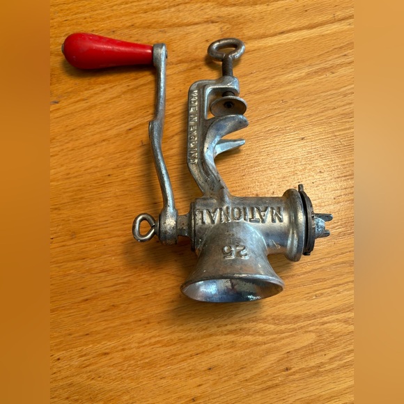 Vintage Metal Hand Crank Meat Grinder Spong National #25-England - Picture 6 of 6